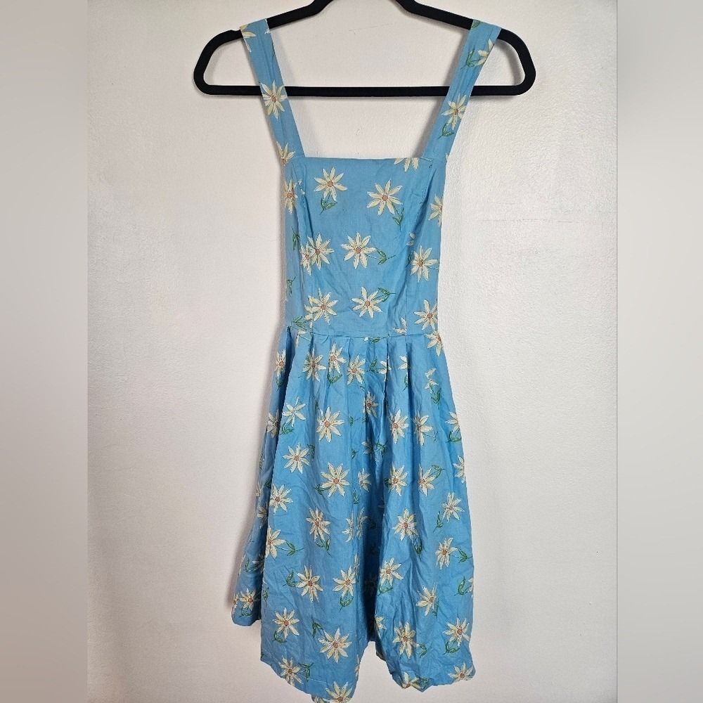 Laura Ashley Vintage Blue Daisy Floral Cotton Sun Dress USA Size 6